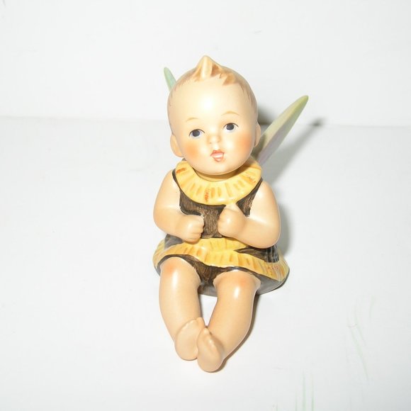 M I Hummel Goebel Figurine "HUMMELE" HUM #365 TMK8 Germany 2.75" Tall NICE! - Picture 1 of 6